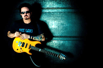 Steve Lukather - Das Business ist erbarmungslos, und Scheidungen sauteuer ...