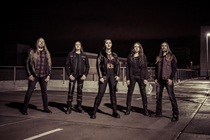 Mission In Black - Steffi - Meine Band ist für mich wie Familie.